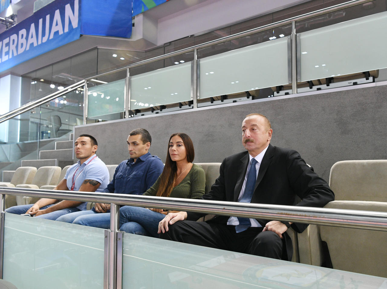 Президент Ильхам Алиев посмотрел поединок за бронзовую медаль Чемпионата мира по дзюдо в Баку
