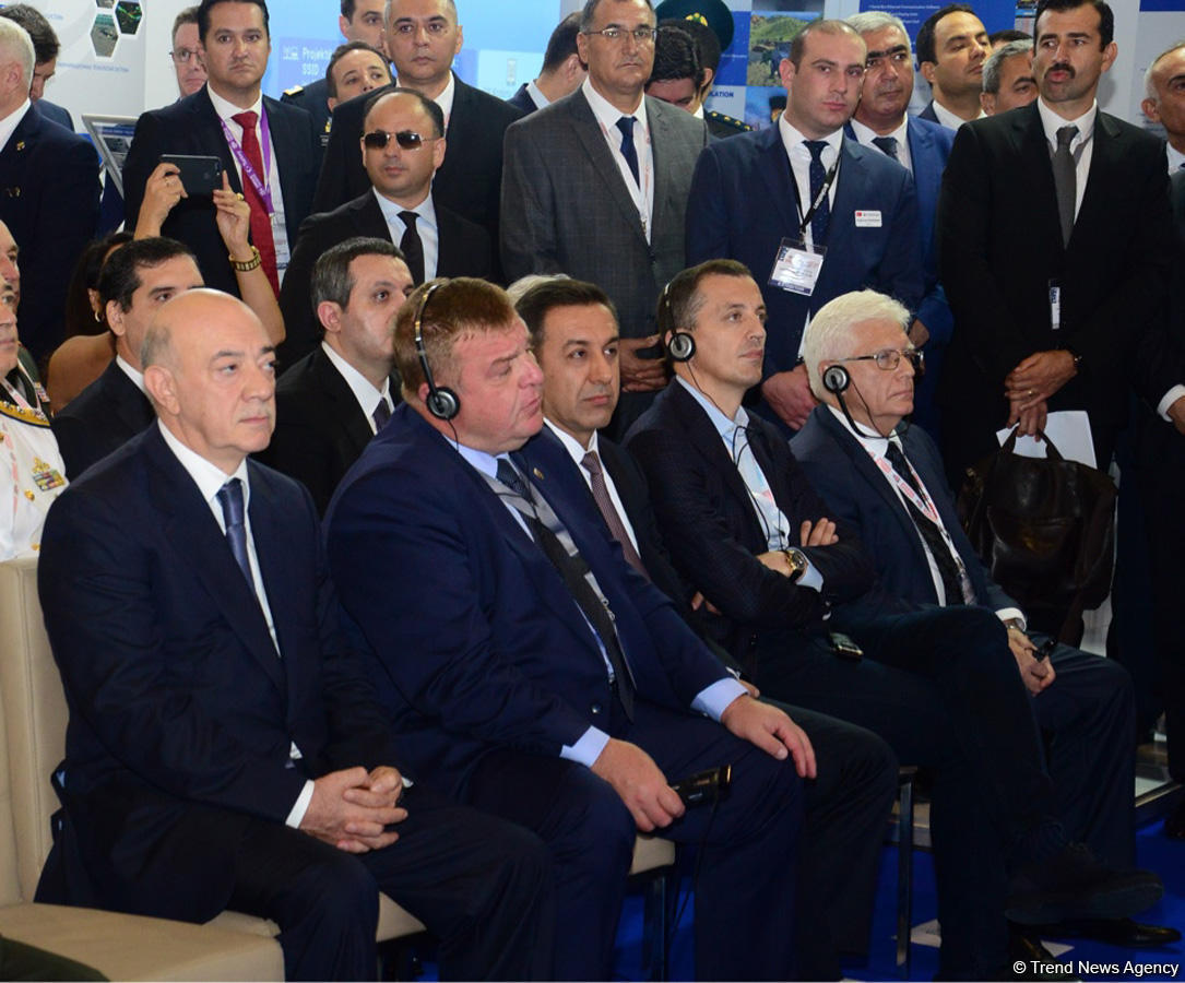 В бакинском экспоцентре открылась Азербайджанская международная оборонная выставка ADEX-2