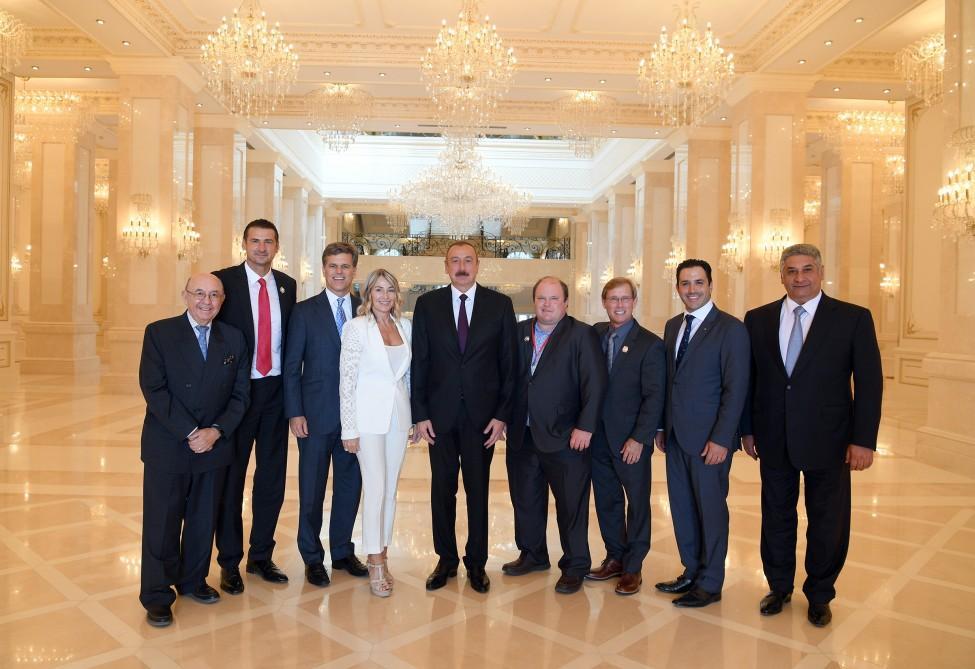 Президент Ильхам Алиев принял делегацию во главе с председателем Специального олимпийского комитета