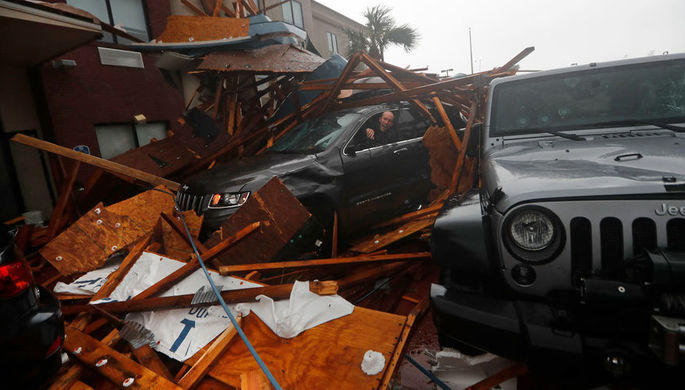 Ураган «Майкл» нанес «катастрофический» урон базе ВВС США