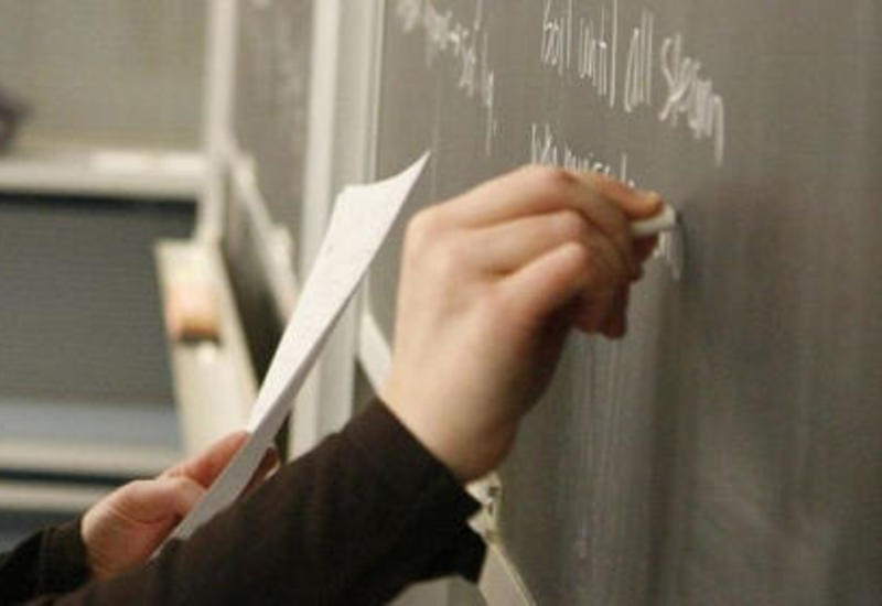 В Азербайджане проходят экзамены для учителей