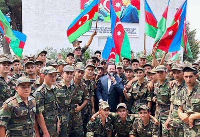 В Баку для военнослужащих проведен концерт в честь Дня государственной независимости