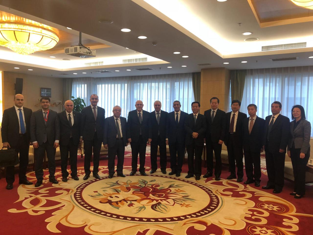 Сиявуш Новрузов: Наряду с политическими, между Азербайджаном и Китаем расширяются и экономические связи