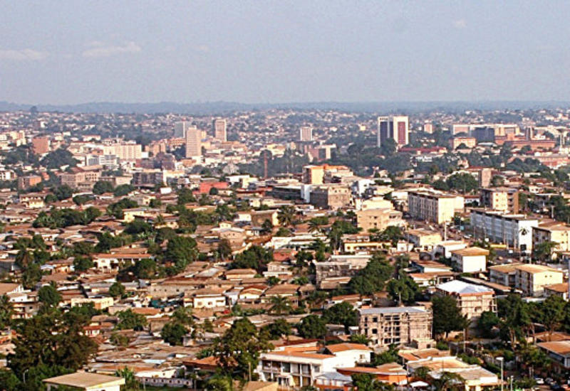 В Камеруне вооруженные боевики похитили пятерых детей из школы