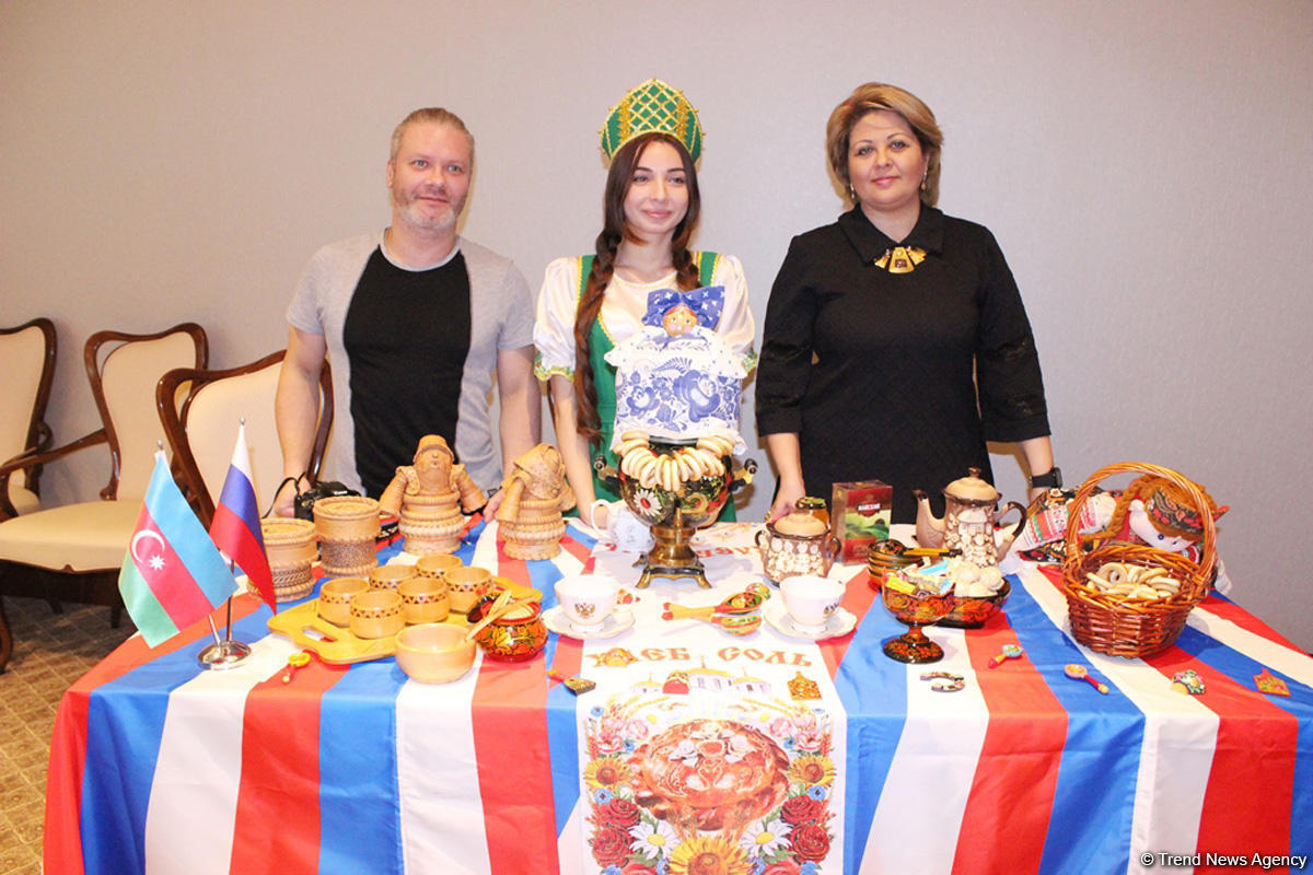 В Баку представлены чайные традиции народов мира