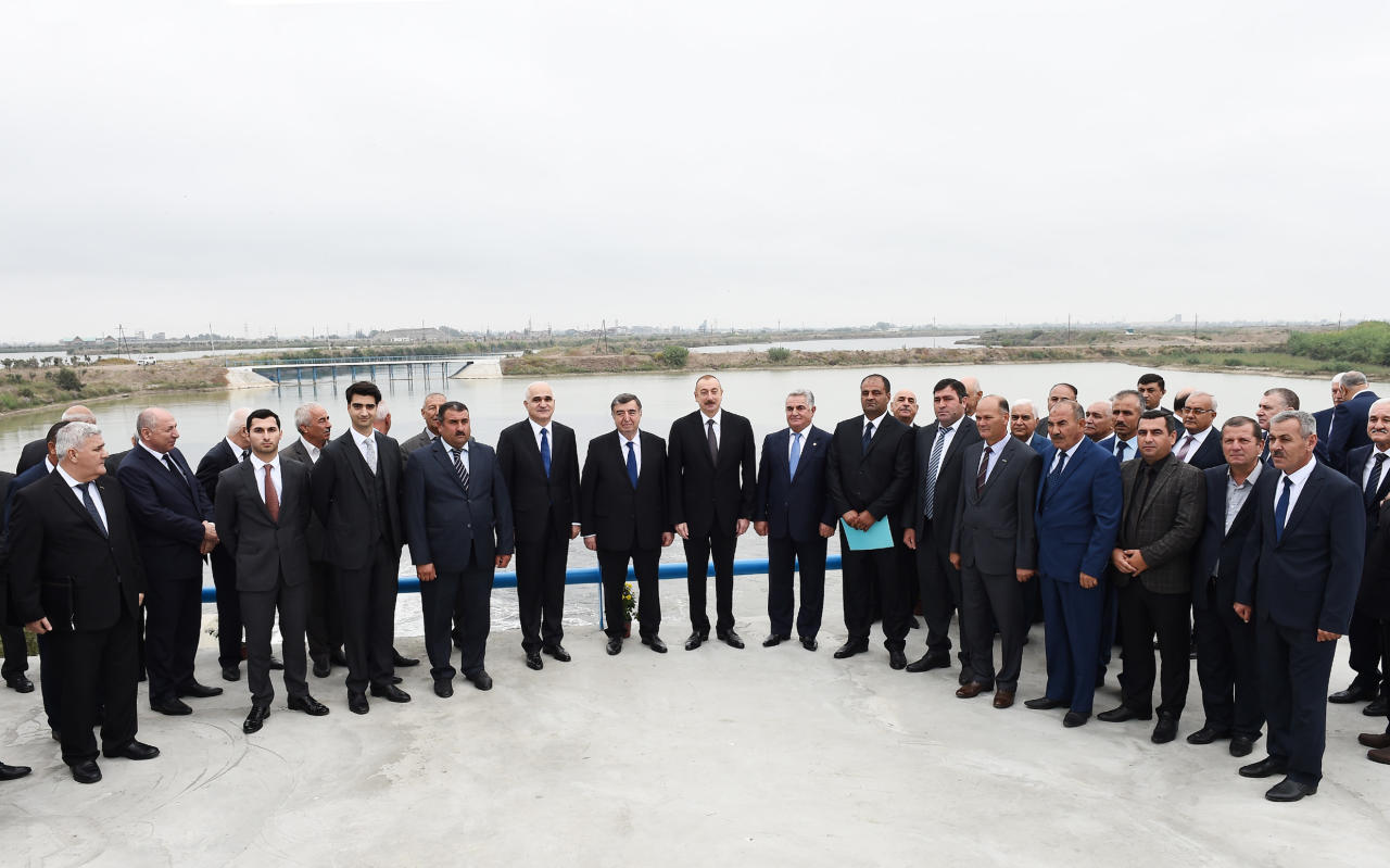 Президент Ильхам Алиев принял участие в церемонии открытия нового канала-притока реки Араз в Имишлинском районе