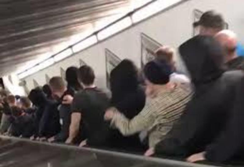 Появилось новое видео обрушения эскалатора с россиянами в римском метро
