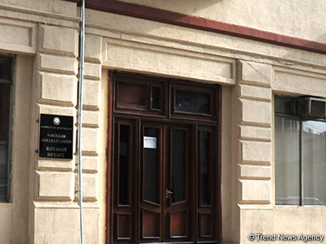 В Азербайджане приостановлена работа двух адвокатов