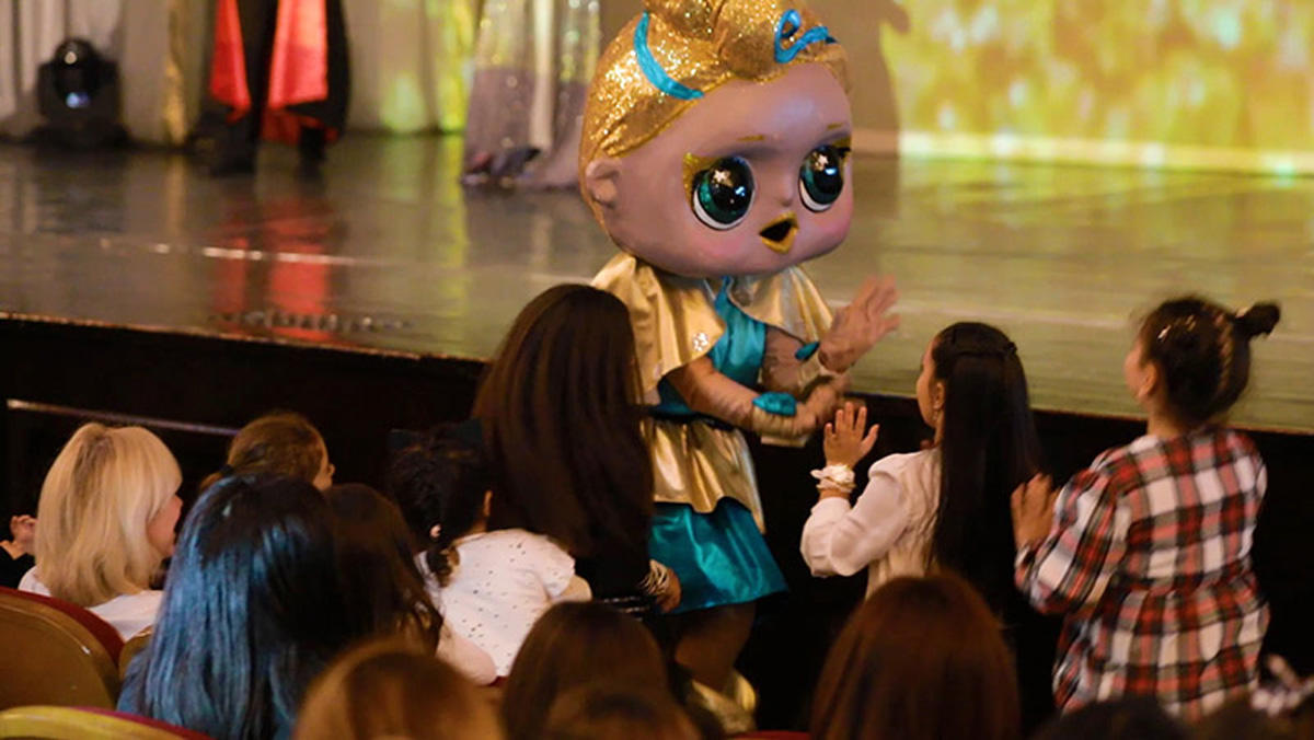 В Баку повторно покажут шоу "Куклы L.O.L - сверкай и веселись"