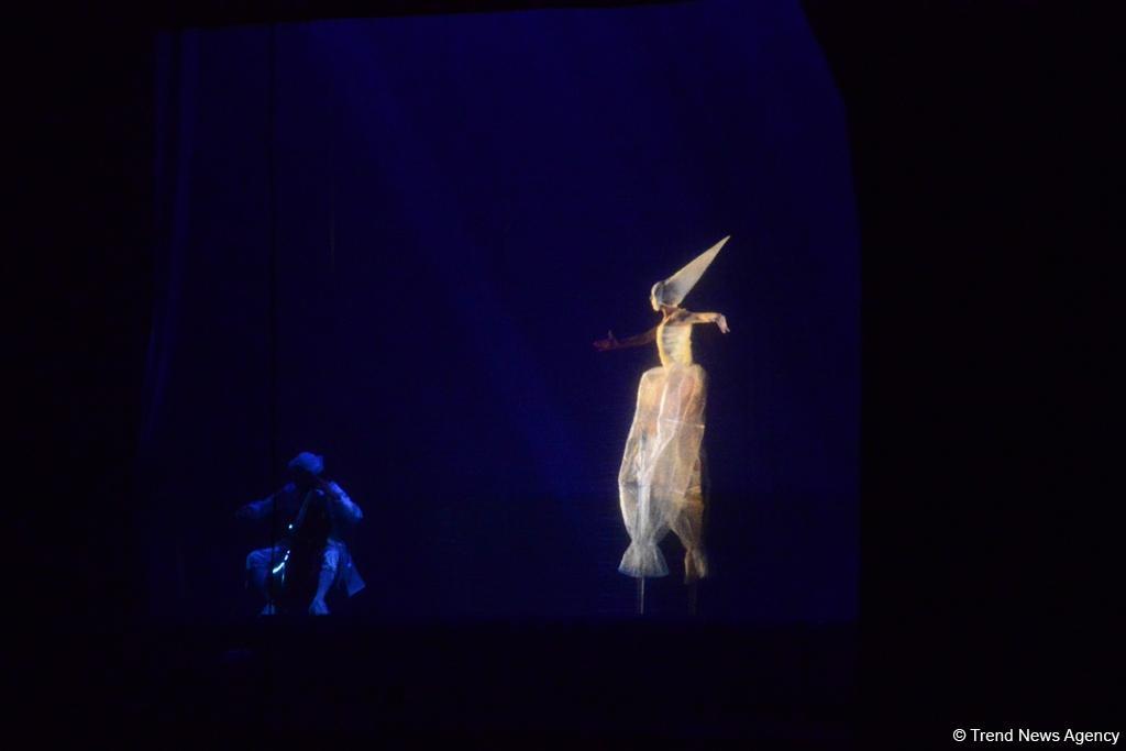 YARAT представил поразительный спектакль "Aria"