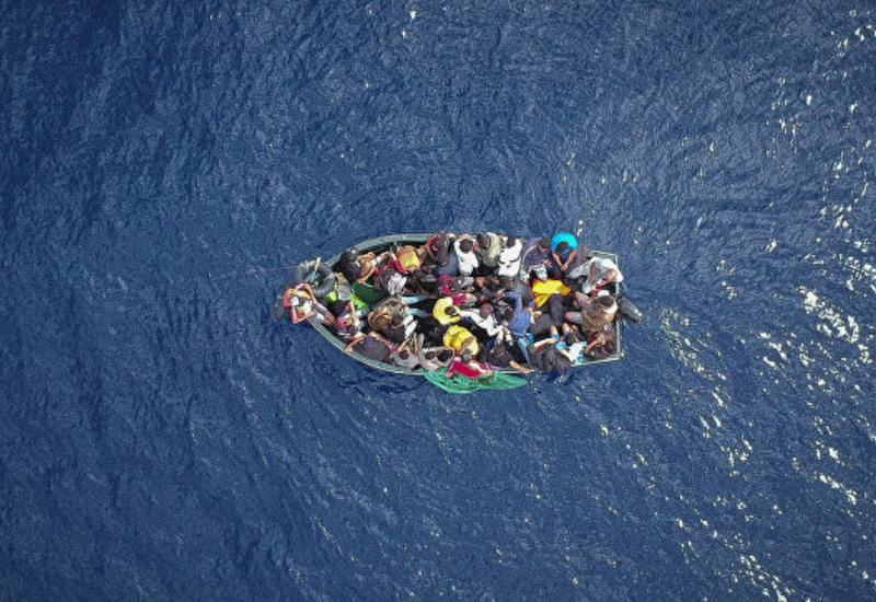 В Ла-Манше задержали лодку с мигрантами из Ирана