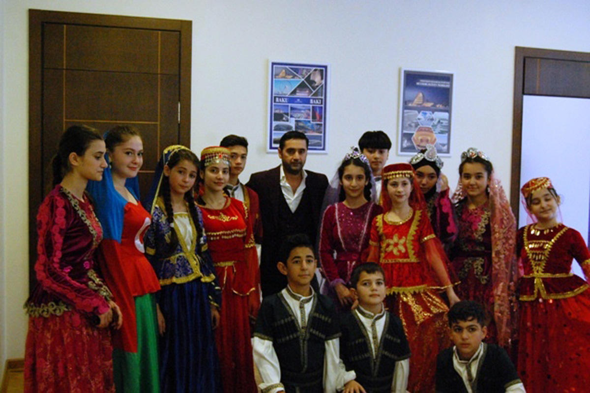 В Баку прошли концерты в честь Дня Конституции и Дня Государственного флага