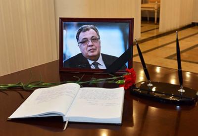 В Турции завершили расследование убийства российского посла