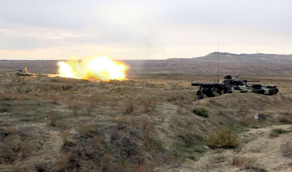 Азербайджанская армия провела боевые стрельбы в Нахчыване