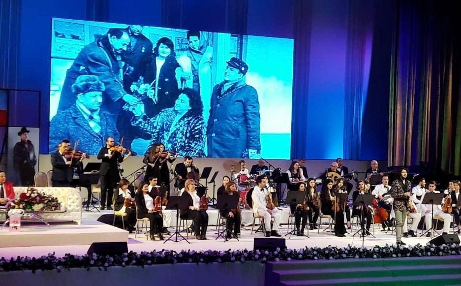 Во Дворце Гейдара Алиева прошел юбилейный концерт Ялчына Рзазаде