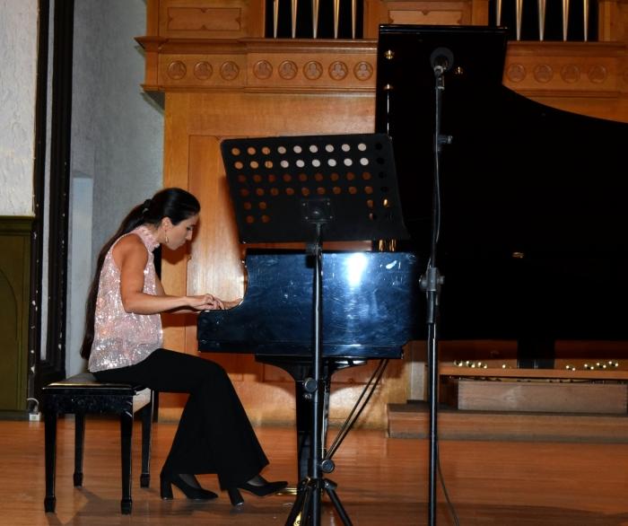 В Баку состоялся концерт, посвященный Дню национального возрождения Азербайджана
