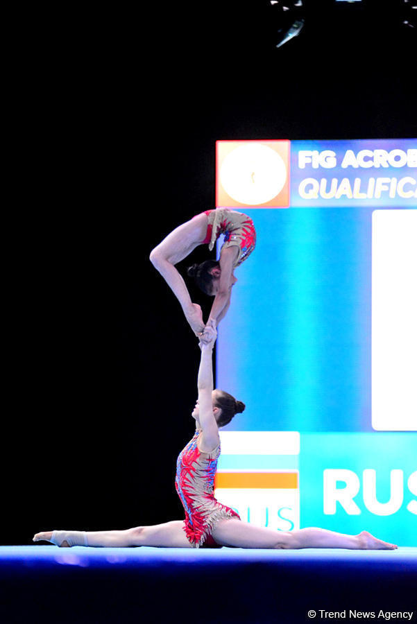 Стартовал первый день соревнований Кубка мира по акробатической гимнастике в Баку