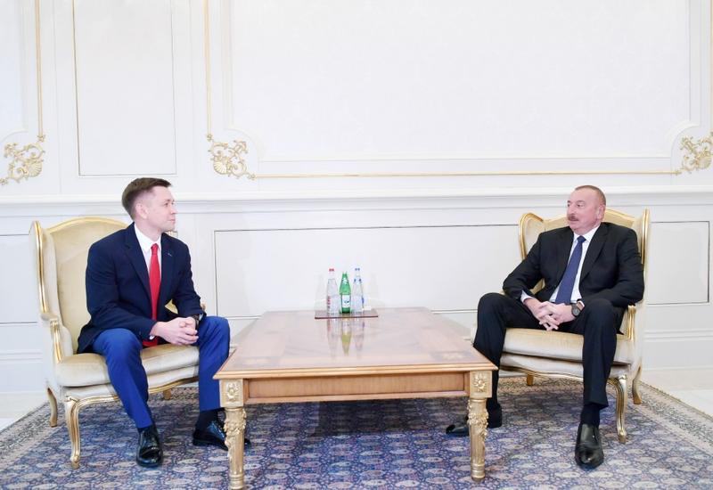 Президент Ильхам Алиев принял министра связи России