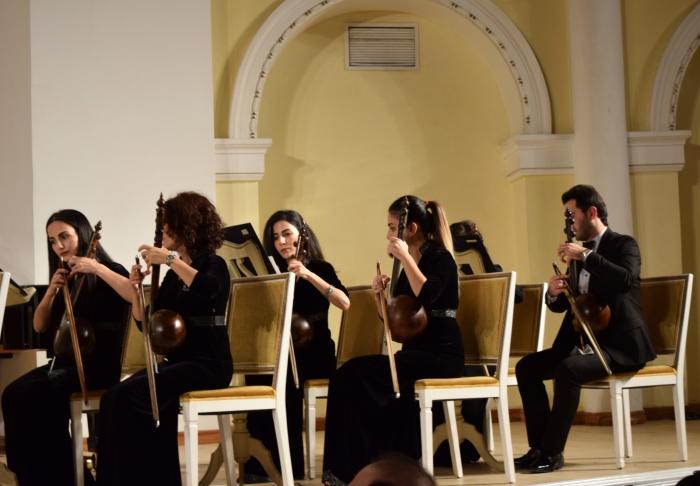 В Филармонии состоялся очередной успешный концерт в рамках проекта "Gənclərə dəstək"