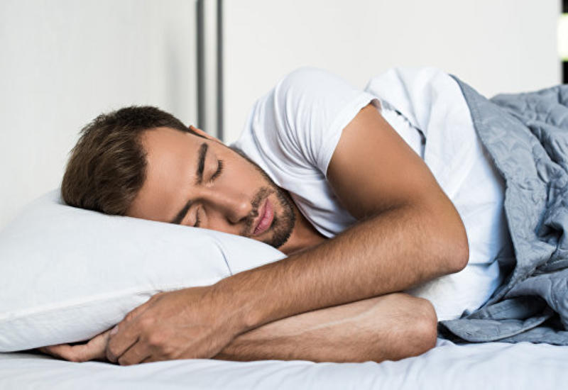Ученые назвали оптимальную длительность сна