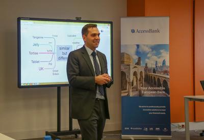 Посольство США продолжает поддерживать проект AccessBank-a <span class="color_red">- ФОТО</span>
