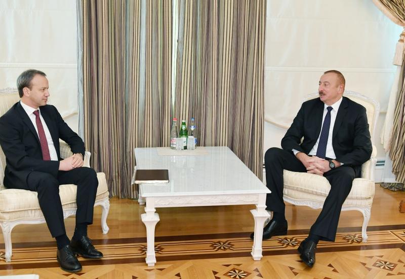 Президент Ильхам Алиев принял главу Международной шахматной федерации