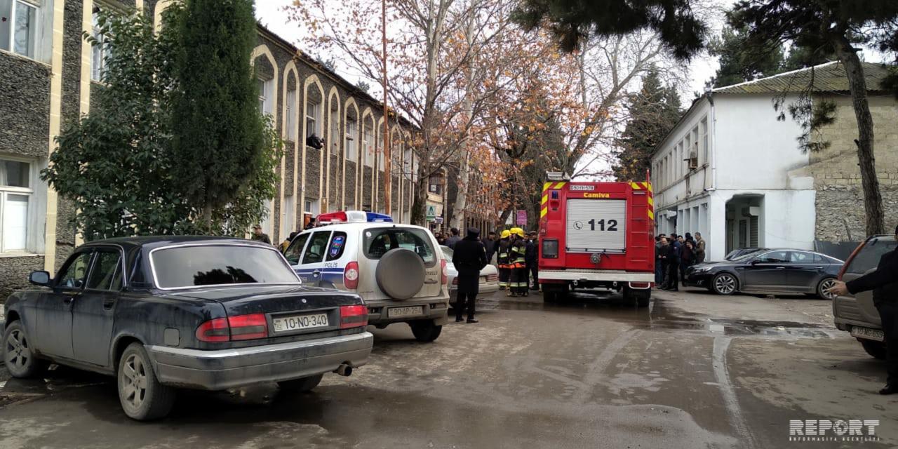 В Азербайджане произошел сильный пожар в музыкальной школе, есть пострадавшие