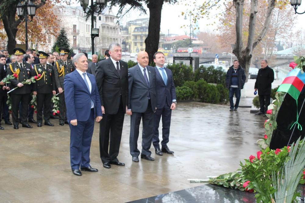 Память великого лидера Гейдара Алиева с уважением почтена в Грузии