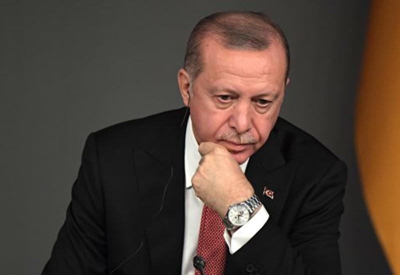 Эрдоган обвинил США в поставках оружия сирийским курдам