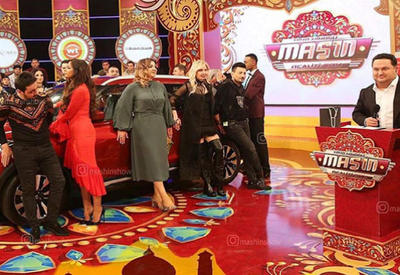 Veriliş başlayan kimi “Maşın”dan getdi <span class="color_red">- FOTO</span>