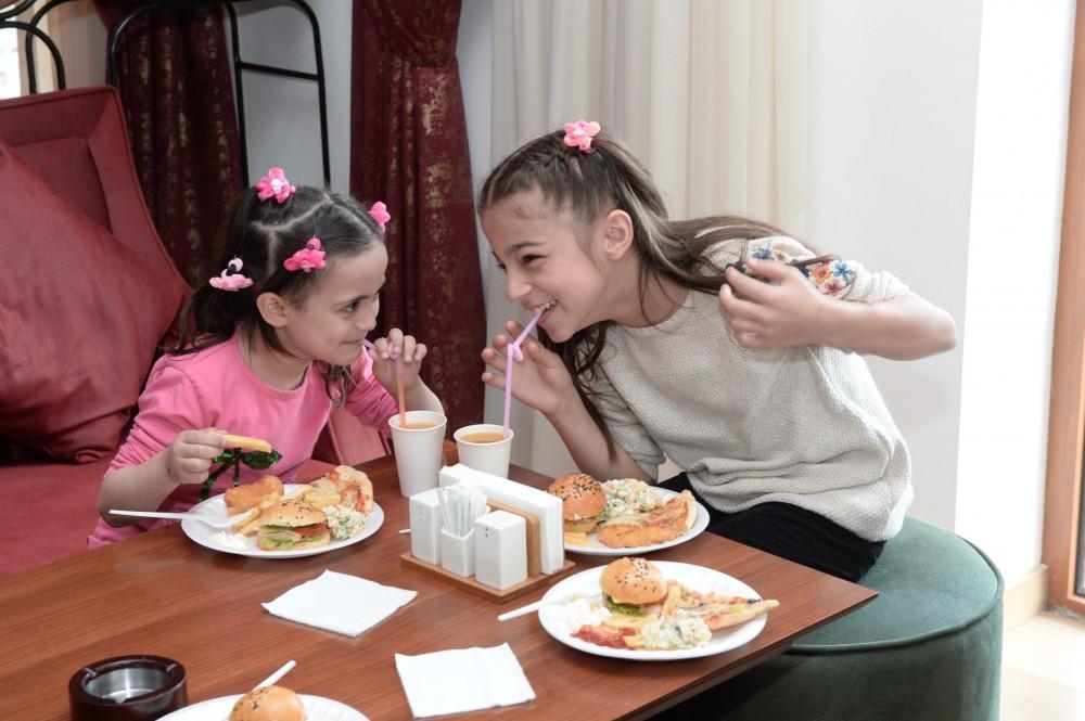 Фонд Гейдара Алиева организовал развлекательную программу для воспитанников детдомов