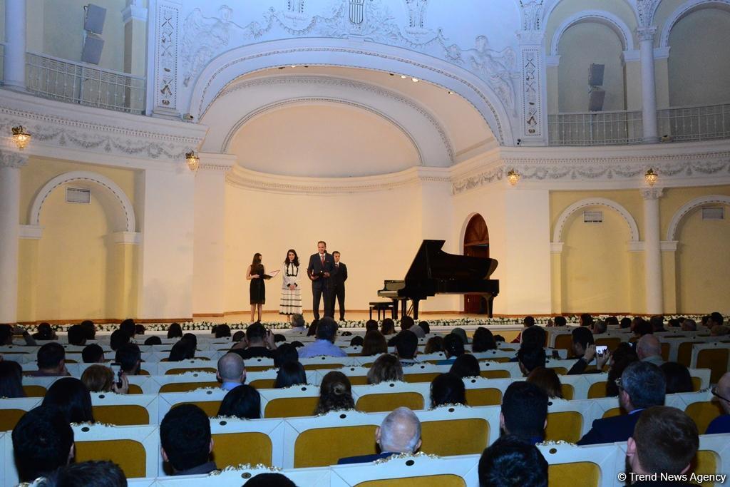 Фонд Nargis провел грандиозный благотворительный концерт в Филармонии