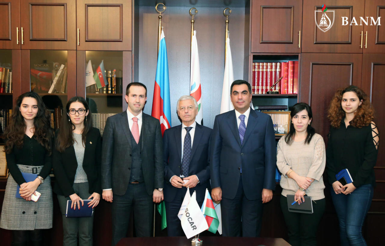 Бакинская Высшая школа нефти укрепляет сотрудничество с SOCAR Foster Wheeler