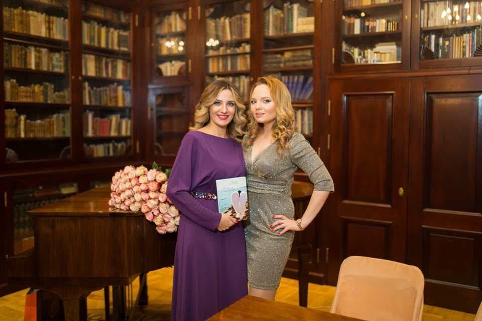 Российская журналистка посвятила свою первую книгу Азербайджану