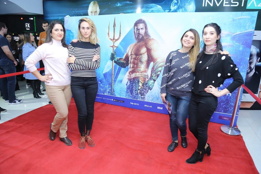 В Баку появился подводный мир с Aquaman