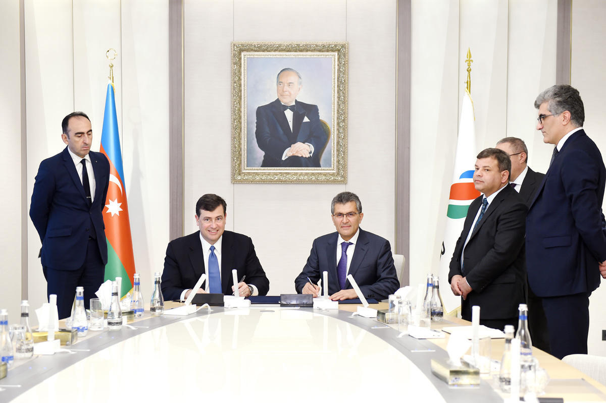 SOCAR и BP создают совместное предприятие в Турции