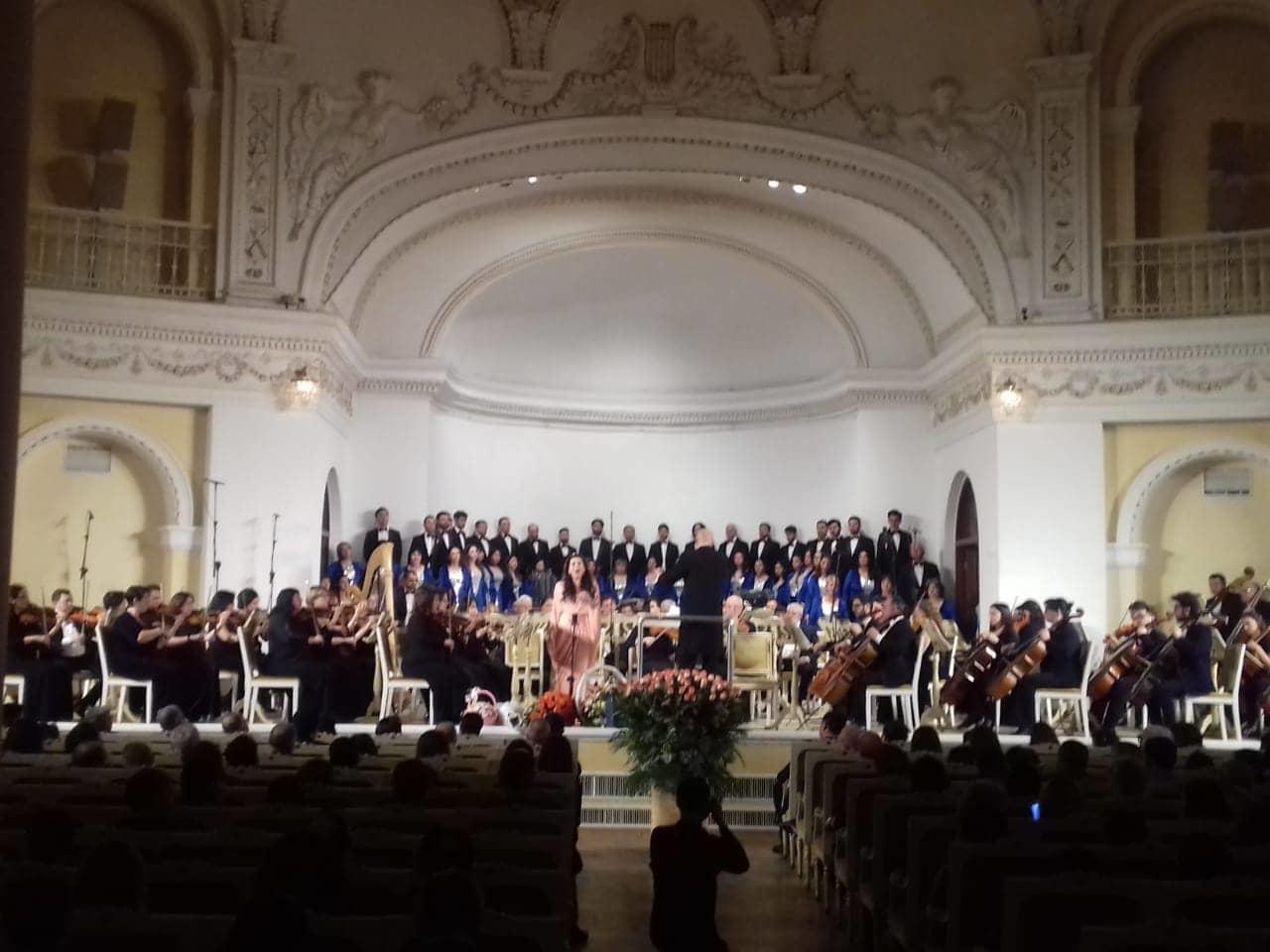 В Филармонии состоялся грандиозный вечер оперной музыки “Viva Puccini”