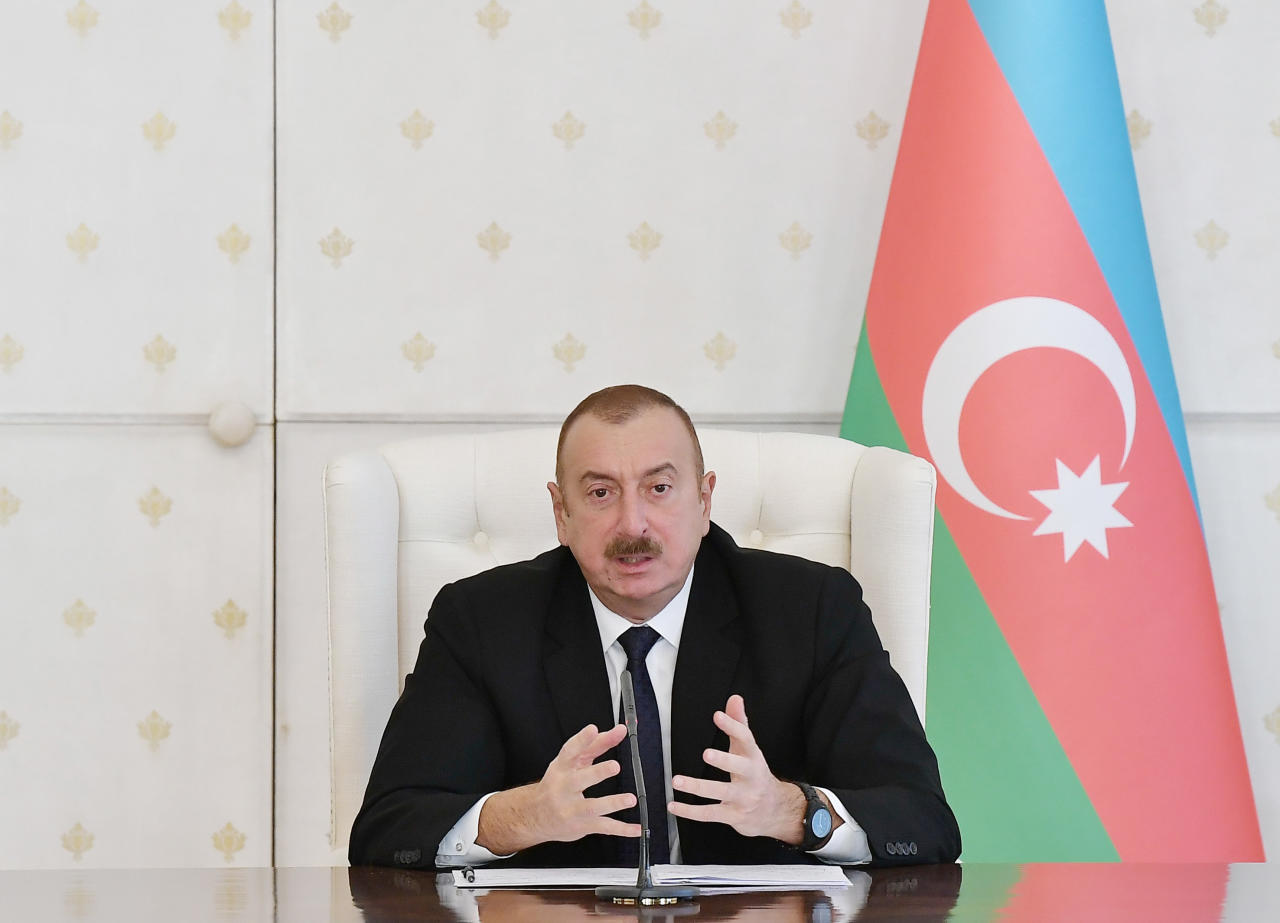 Под председательством Президента Ильхама Алиева прошло заседание Кабмина, посвященное итогам 2018 года и предстоящим задачам