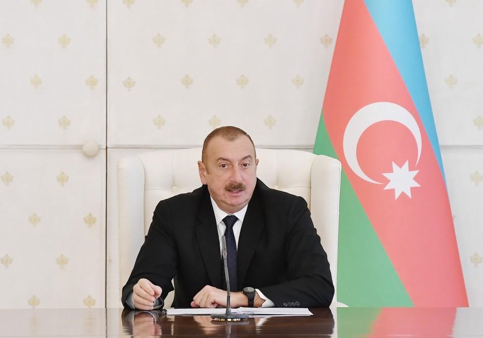 Президент Ильхам Алиев: Мы увидим результаты реформ, проводимых в налоговой и таможенной сферах, в последующие годы