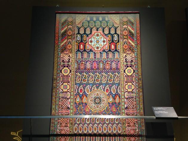 Латвийское издание о восхитительном Музее ковра в Баку