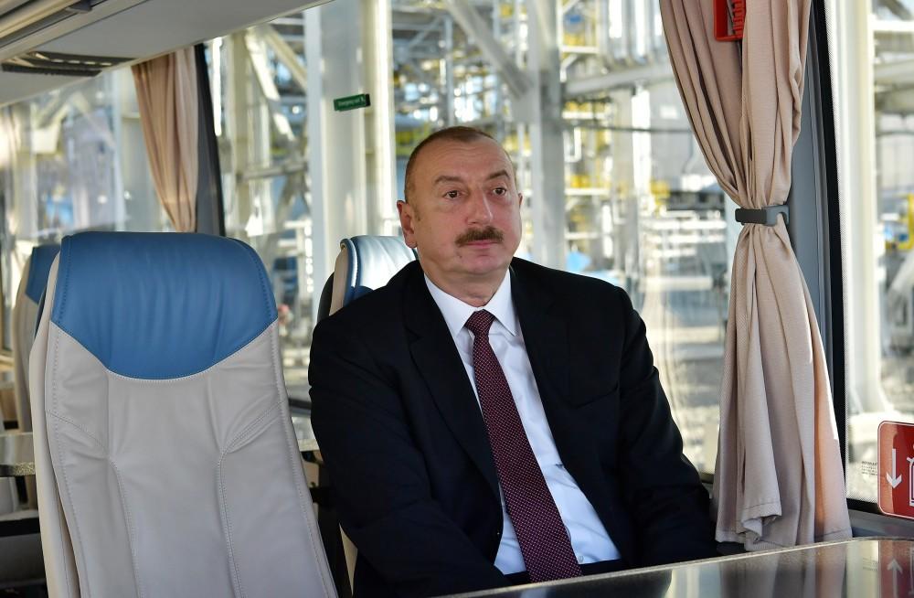 Президент Ильхам Алиев принял участие в открытии завода «SOCAR карбамид»
