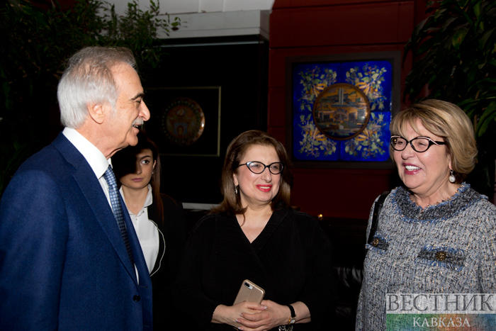 Посол Китая в РФ о Баку и желании всех дипломатов поехать в этот динамично развивающийся город