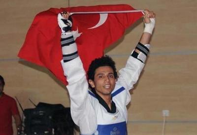 Türkiyənin əslən azərbaycanlı olimpiya çempionu karyerasını başa vurub