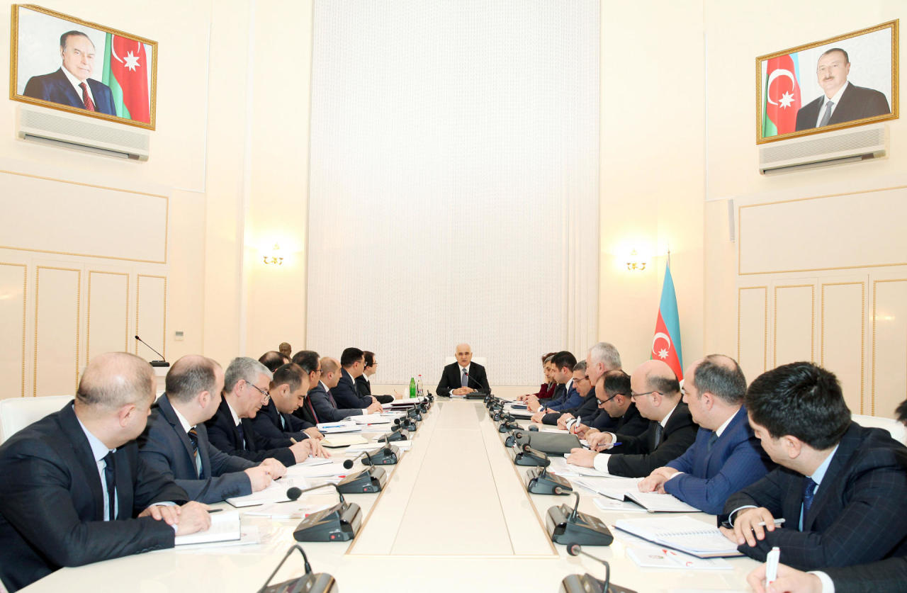 В Азербайджане откроется завод по производству шприцев