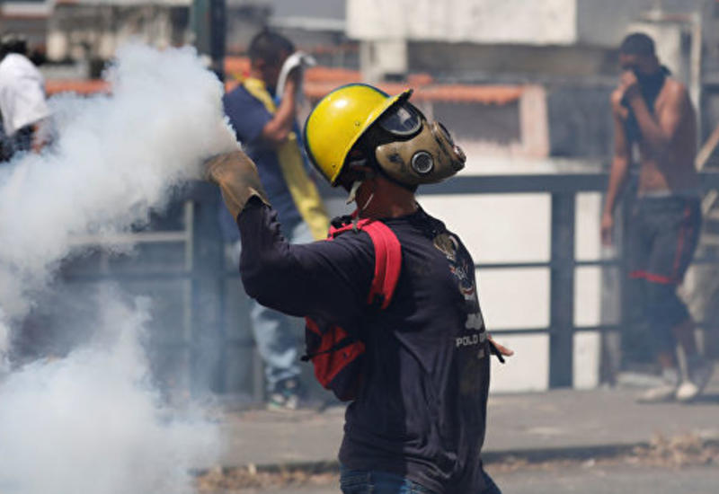 Число жертв столкновений в Венесуэле выросло до 16 человек