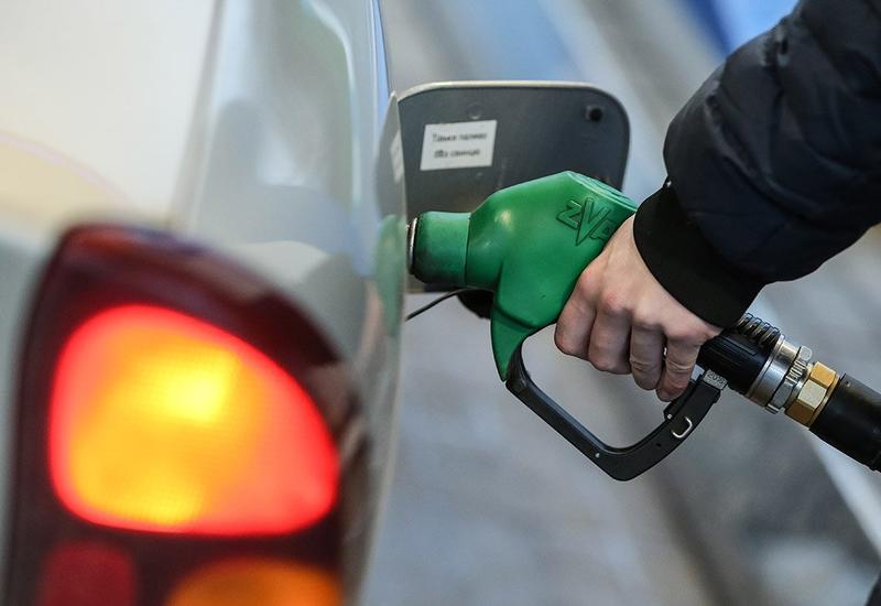 Азербайджан вошел в топ-10 стран с самым дешевым бензином в мире