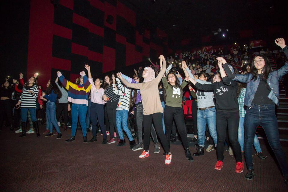 Концерт группы BTS вызвал ажиотаж тинейджеров в Баку