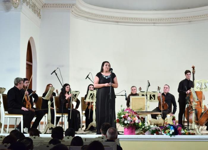 В Филармонии состоялся сольный концерт заслуженной артистки Чинары Гейдаровой