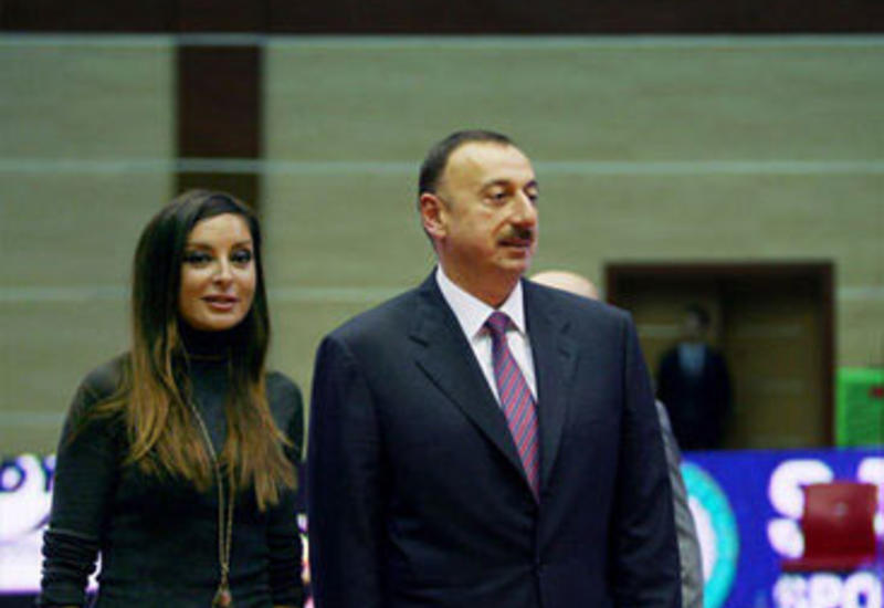 Благодарность Ильхаму Алиеву и Мехрибан Алиевой от сокращенных сотрудников "Азерэнержи"