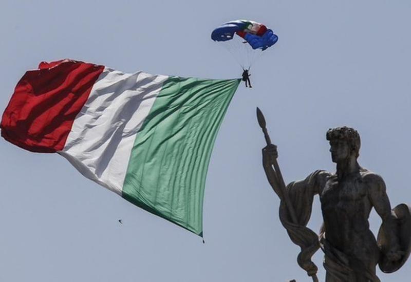 Власти Италии хотят распродать золотой запас, чтобы не повышать налоги